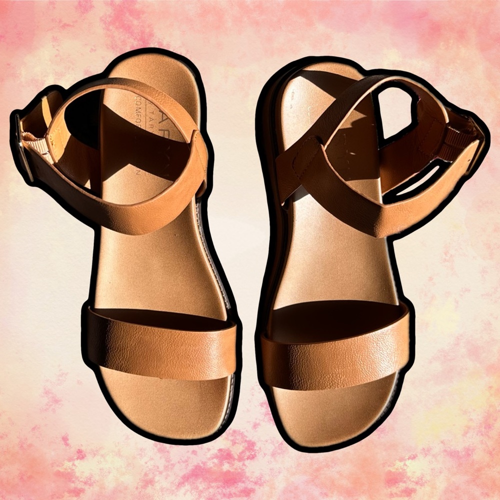 🌈 Lovely Beach Style Tan Sandals